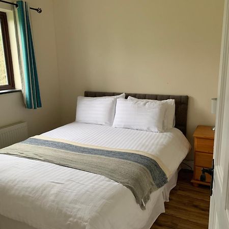 Kits Lodge Crover Cavan Esterno foto