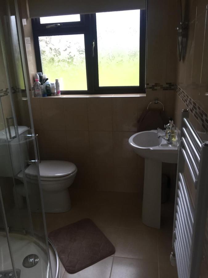 Kits Lodge Crover Cavan Esterno foto